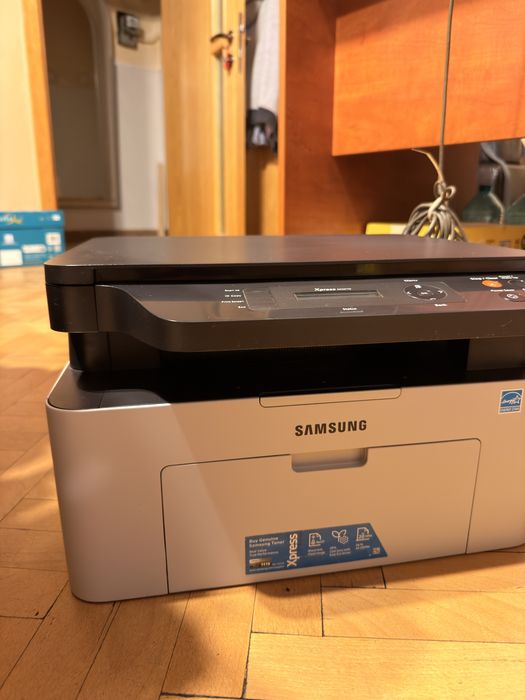 Imprimantă multifuncțională Samsung Xpress M2070 Laser, 3 în 1, funcțională, cu toner inclus