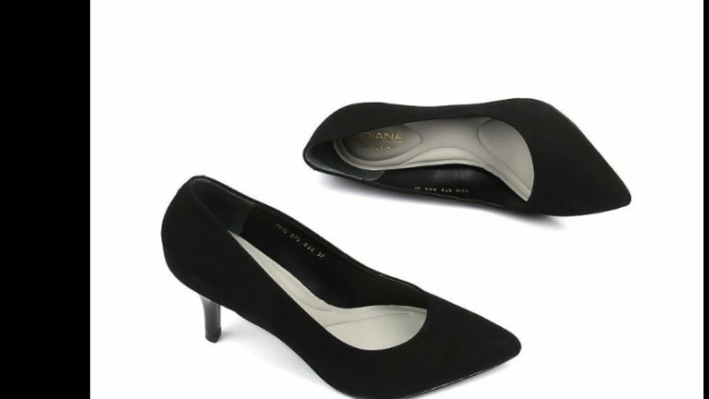 Продам туфли новые