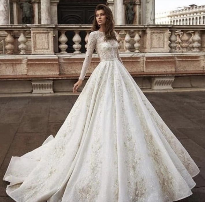 Продам свабедное платье.