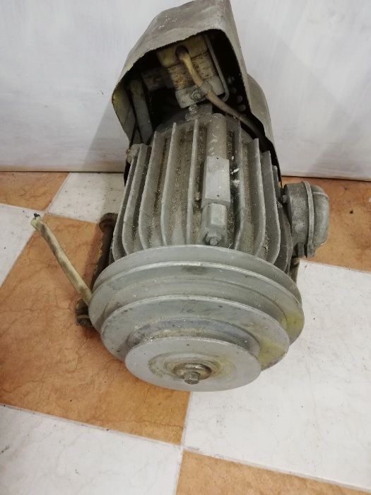 Електродвигател - 100 евро