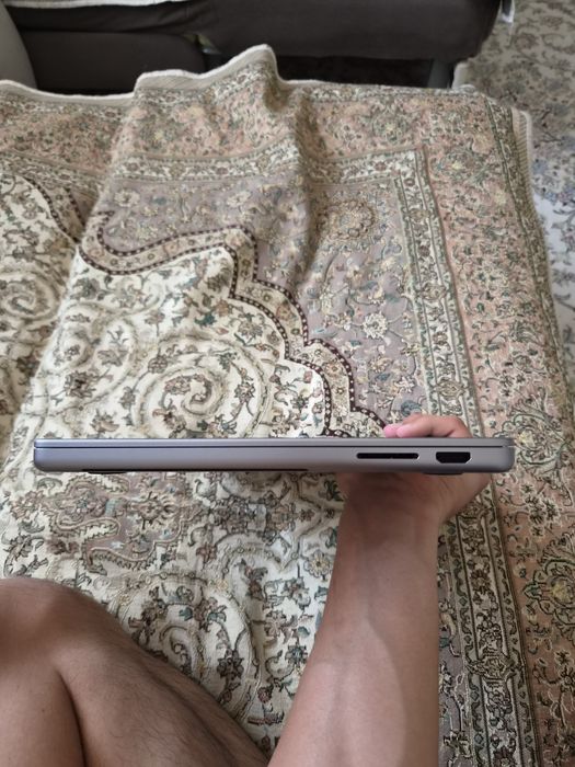 Macbook Pro 14 M3 1 терабайт