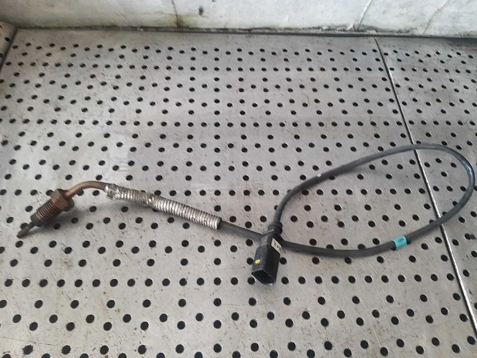 Senzor temperatura gaze evacuare 1.6 tdi audi a3 8v 04l906088dt