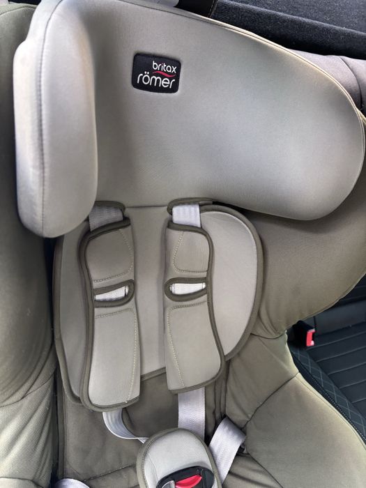 Britax romer столче за кола