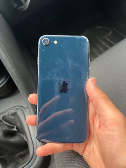 Айфон СЕ 2022 емкость 91