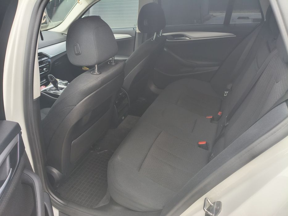 BMW seria 5 G31 twin turbo 520d