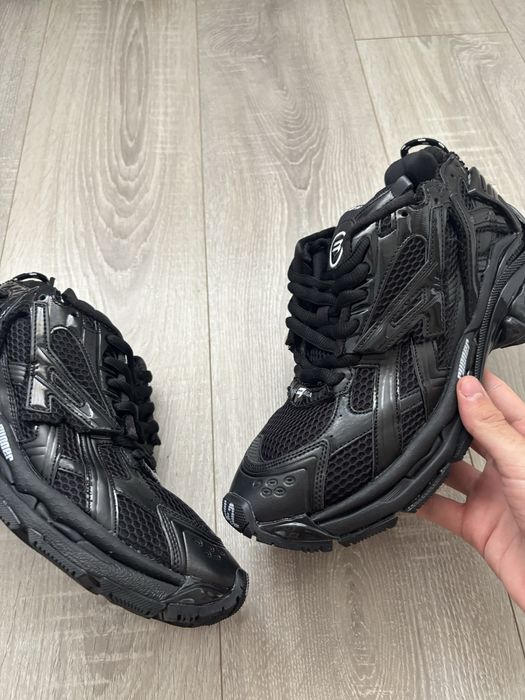Balenciaga Runner