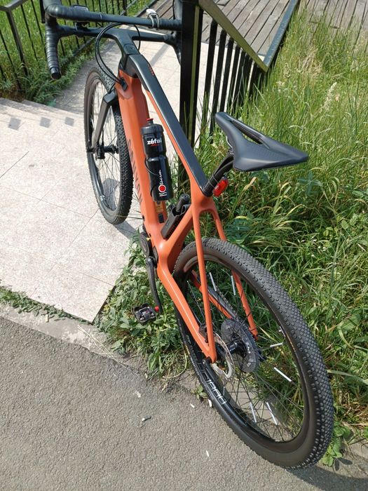 Canyon Grail  In CF7  gravel electrică  Grx