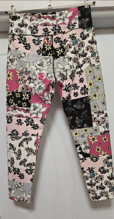 Дамско оригинално клинче.    Като ново. CALVIN K