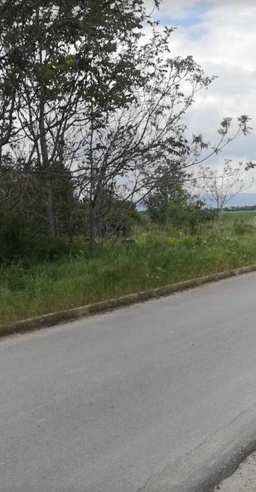 Собственик продава парцел на първа линия в промишлена зона срещу входа на асфалтова база на Щрабаг до кв. Обеля