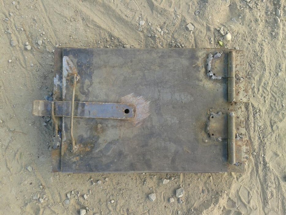 Пештің үстіңгі есігі.