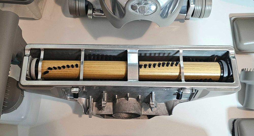 Kirby Sentria 2 - система за почистване