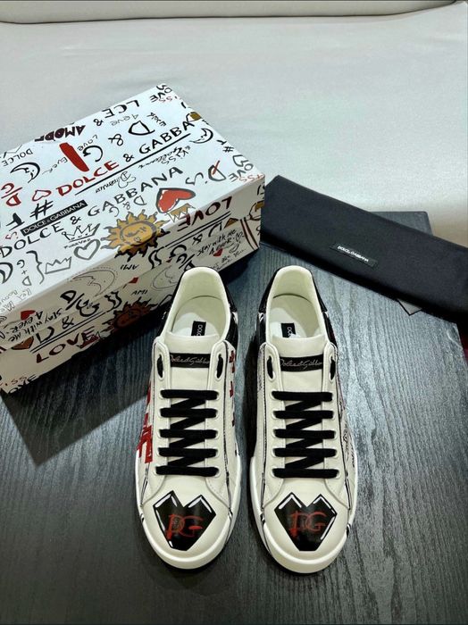 Adidasi dolce gabana