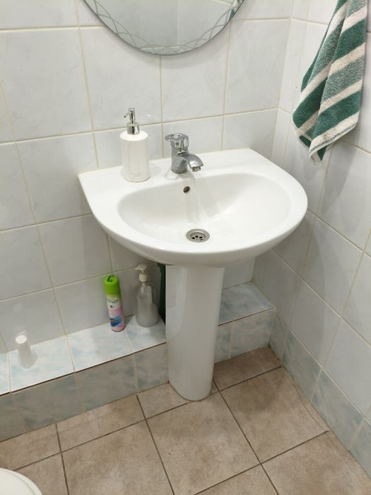 Продам раковину тюльпан