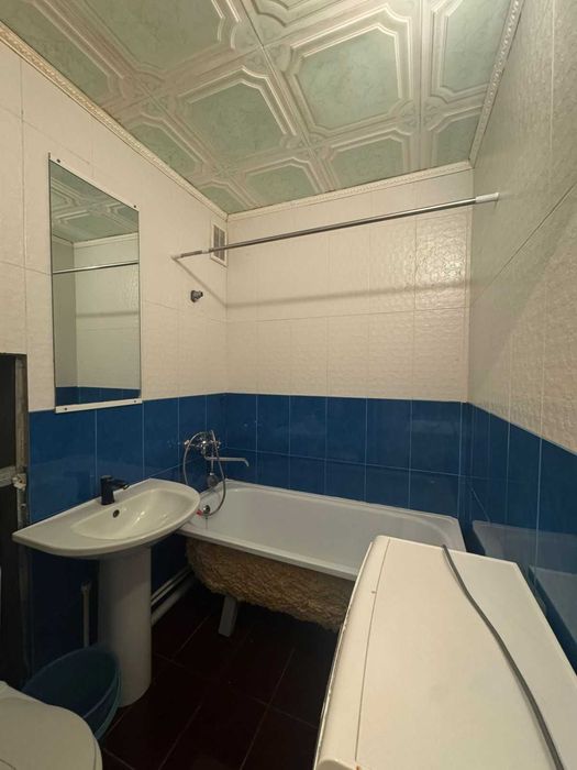 Продам 2х комн квартиру на 2 мкр