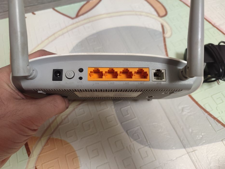 Продам роутер tp-link