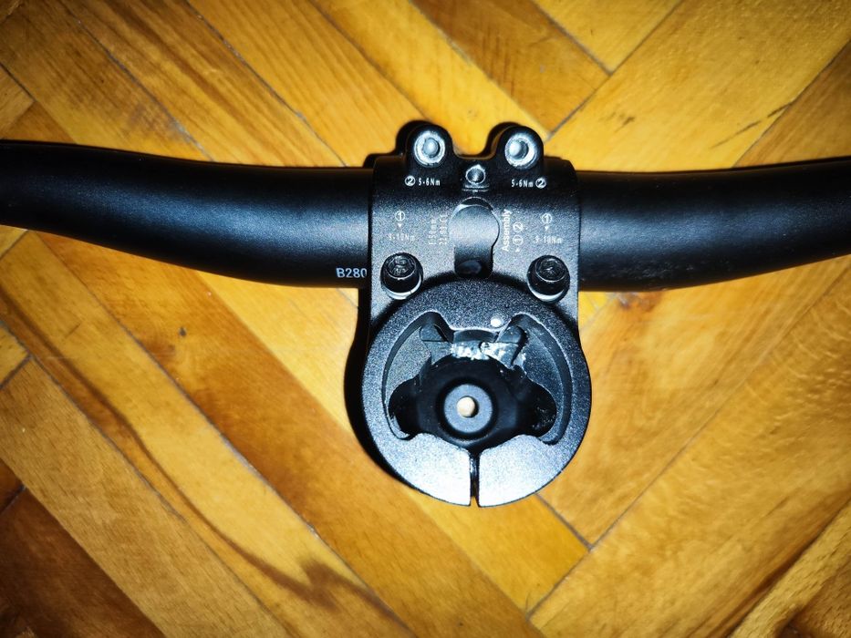 Ghidon de 780 mm cu pipa 50 mm și prindere de cap furca  28.6 mm