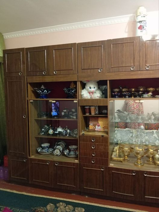 Стенка сотилади!!