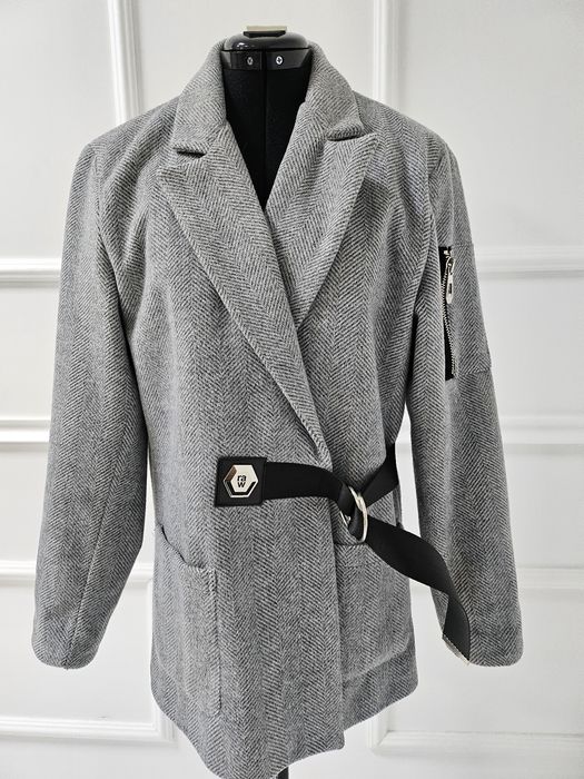 Ново вълнено сако-палто в размер XL