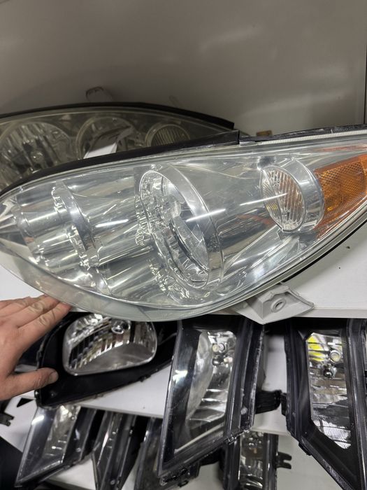 Камри фаралары бар, фара бар