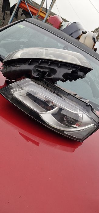 Faruri bixenon audi a3 8p facelift  cu defecte