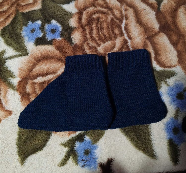 Vând șosete din acril