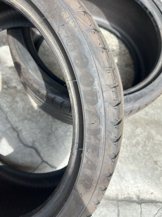 Anvelope vara 245 35 19 Goodyear