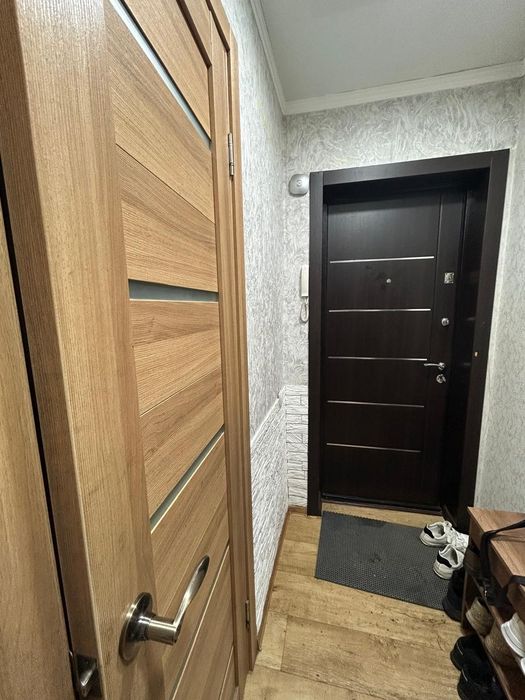 Продаётся 2-х на " 45-й аптеке"