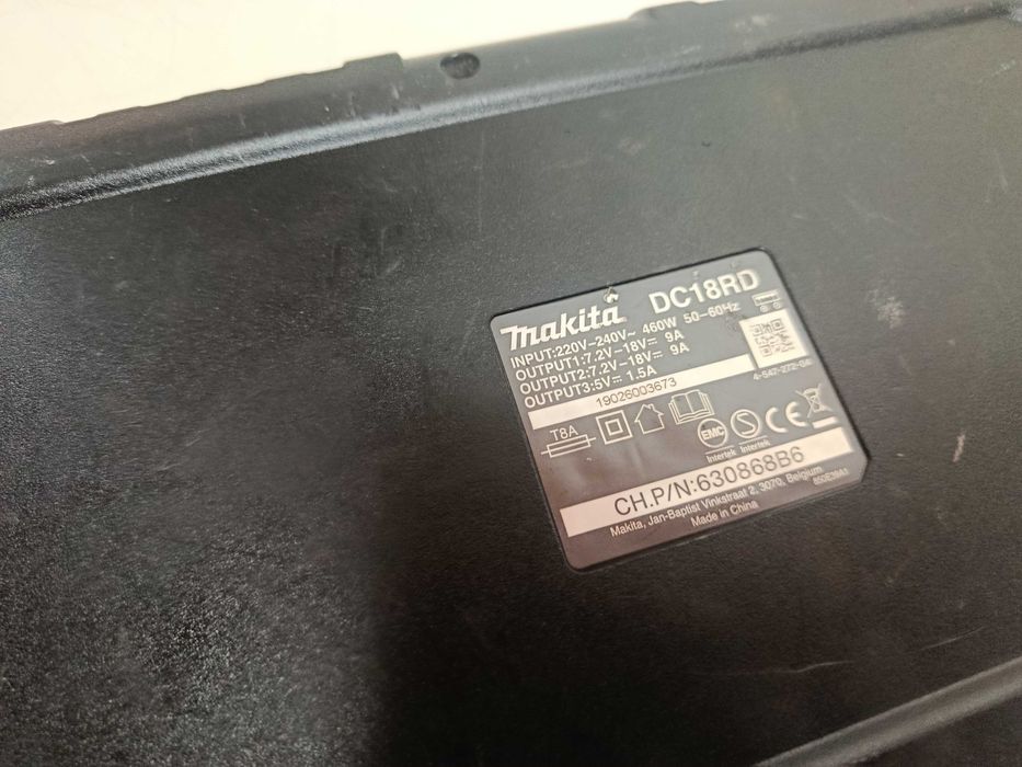 Makita DC18RD DUAL charger incarcator sursa baterie 12V 14.4V 18V 9A acumulator