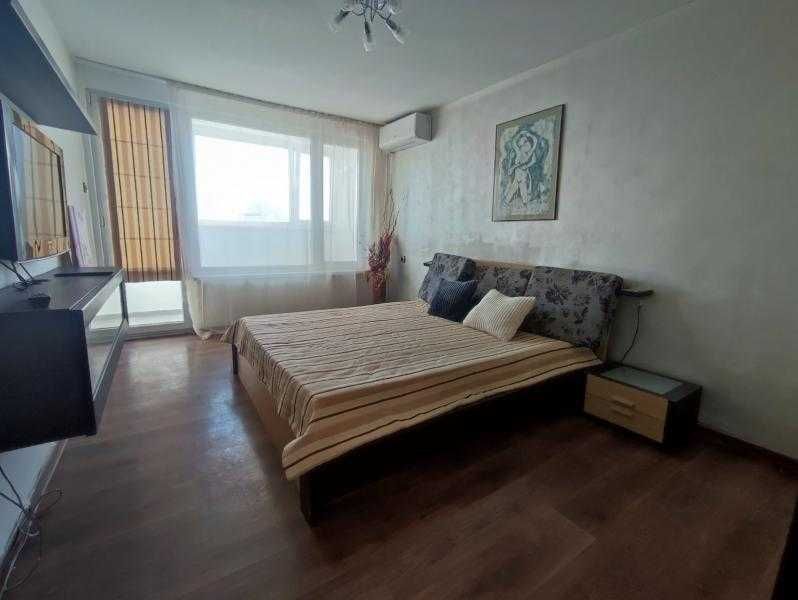 Дава се под наем Двустаен апартамент в Бургас, Лазур - 60 кв.м за 484.5 € - Снимка #5