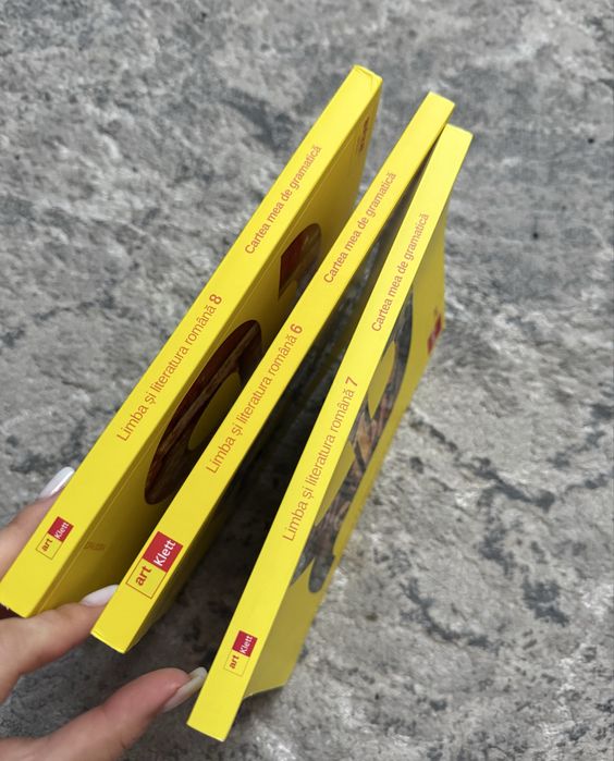 Cărti de gramatica- clasele a VI-A, a VII-A si a VIII-A