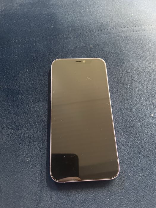 Amanet Ozana vinde iphone 12 impecabil