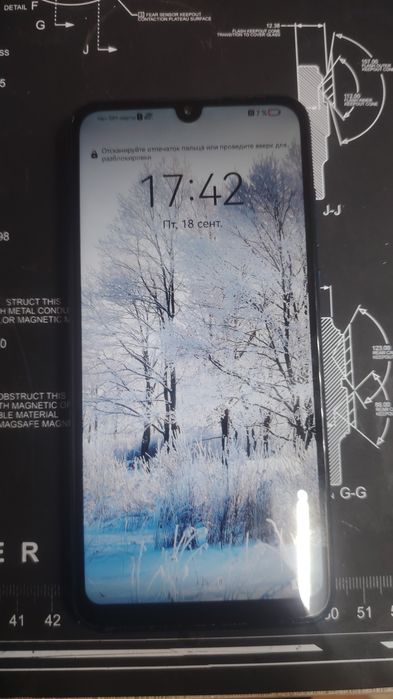 Продам hwawei P30 lite