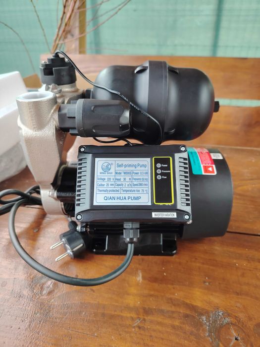 Hidrofor pompa ptr mărirea presiunii în instalație, complet echipat