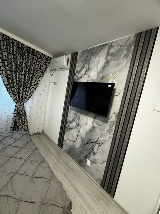 Proprietar,inchiriez garsoniera!