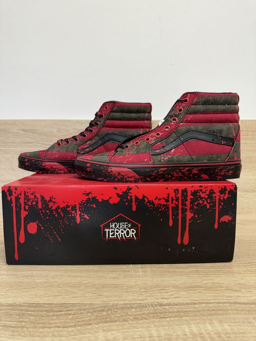 Vans  Sk8-Hi Nightmare on Elm Street Freddy Krueger marime EU43 US 10