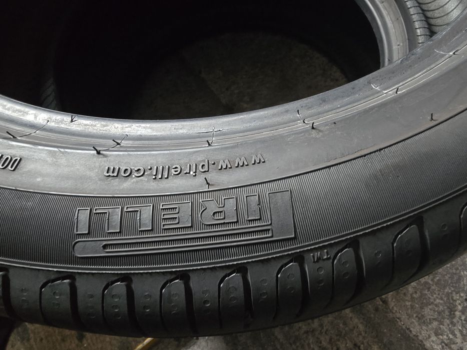 Pirelli 245/45 R19  98W vară