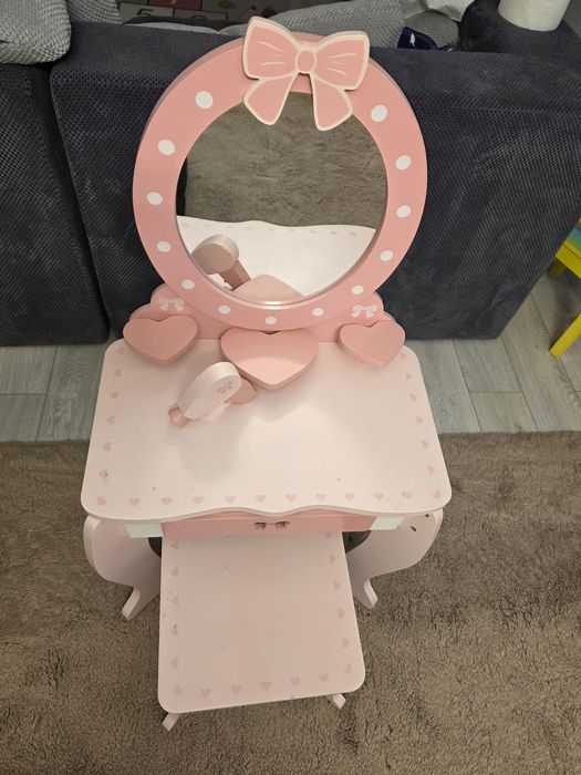 Masuta de machiaj pentru  fetite