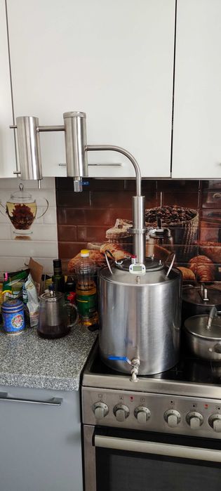 Продам дистиллятор универсальный "Германия 2"