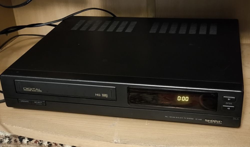 Видеомагнитофон SHARP VC-A30bp
