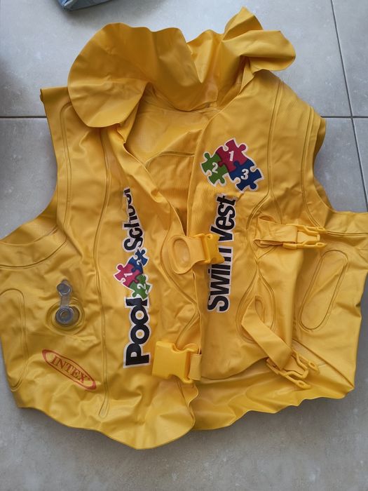 Детска жилетка INTEX, 3-6г ,18- 30 кг