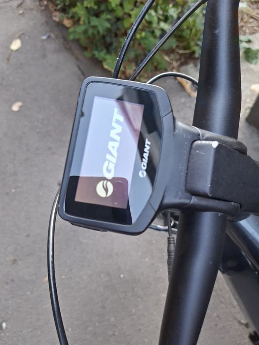 Vând bicicletă electrică ,,GIANT"