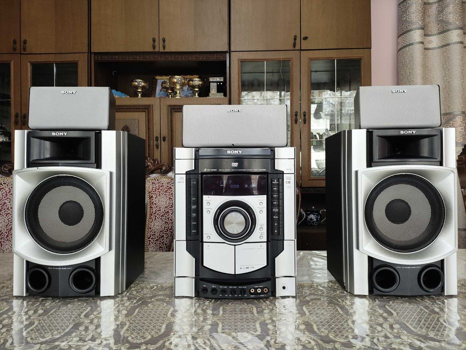 Sony ideal holatda ovoz sifati toza bass zo‘r