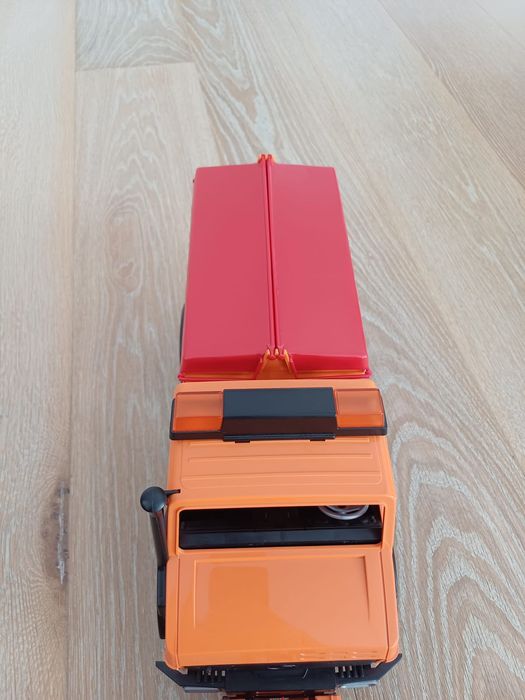 Mașină Mercedes Unimog Bruder