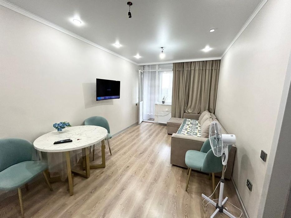 3ком кв посуточно район мечети хазрет султан