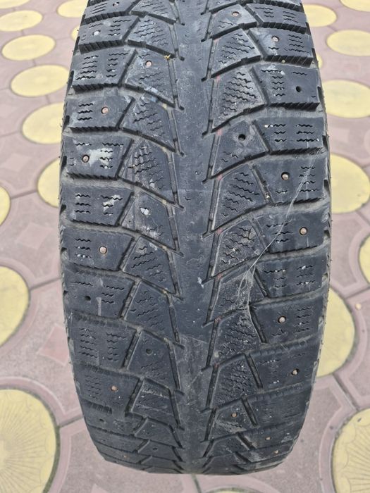 Продам резину R15 , 205/65/15