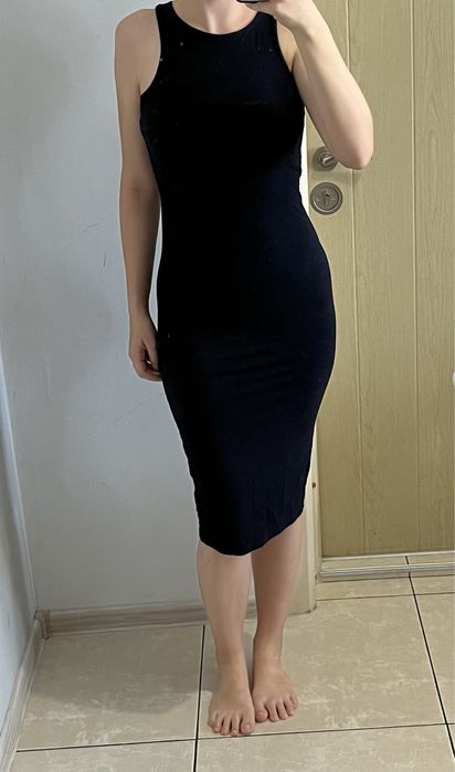 Тъмносиня дълга рокля по тялото, размер S