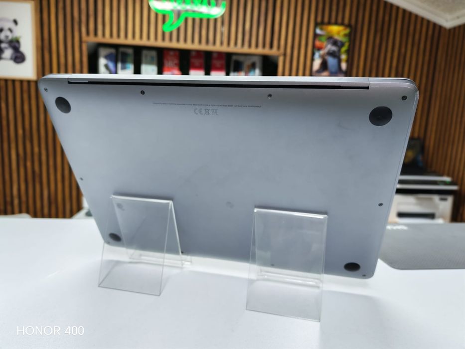 Apple Macbook Air 13 M1 2020 256 Gri Foarte Bun