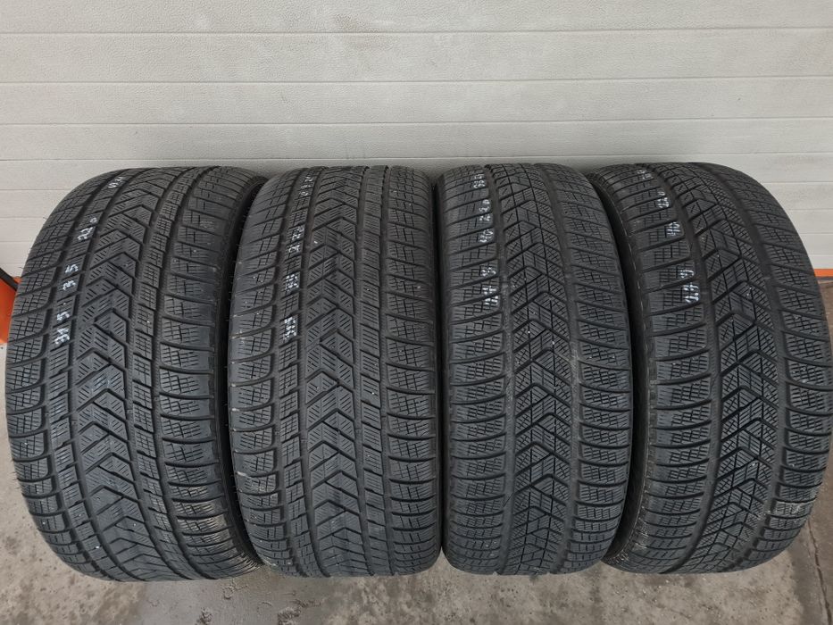 Зимни гуми Спорт П.PIRELLI Scorpion 315 35 R22  275 40 R22 дот 3821