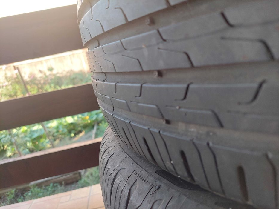 Anvelope Continental ECOCONTACT 6 215/65 R17 rulaj 38.300 km