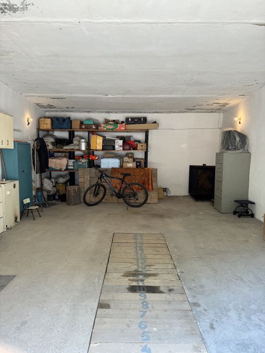 Продам гараж.